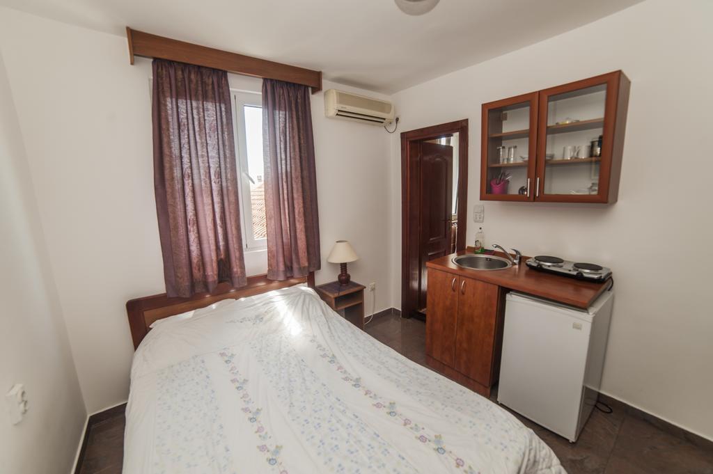 Mijovic Apartments Будва Стая снимка