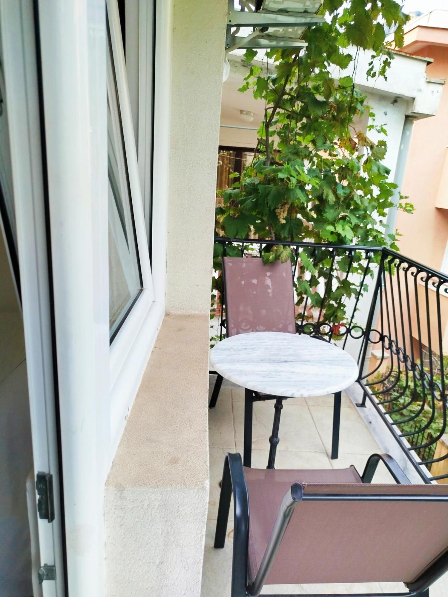 Mijovic Apartments Будва Екстериор снимка