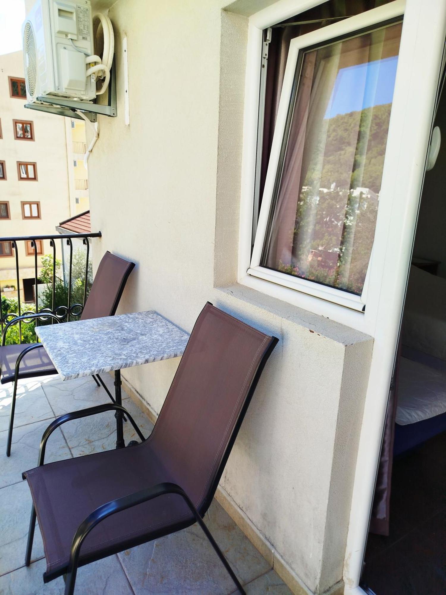 Mijovic Apartments Будва Екстериор снимка