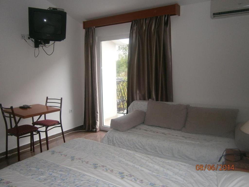 Mijovic Apartments Будва Екстериор снимка